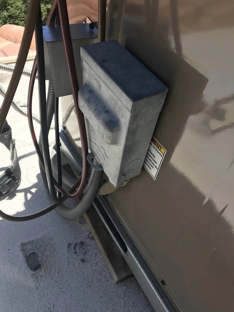 Slide of Advantage Air