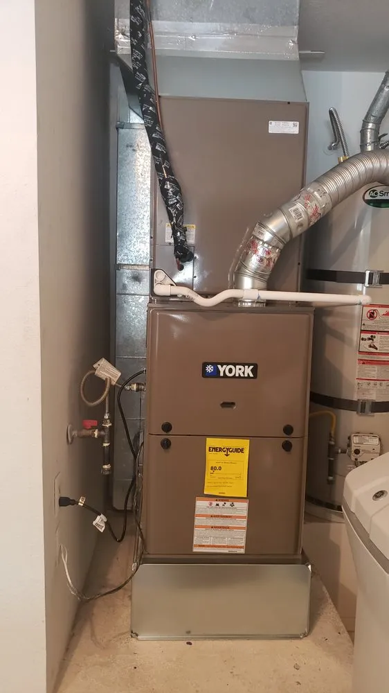 Slide of Advantage Air