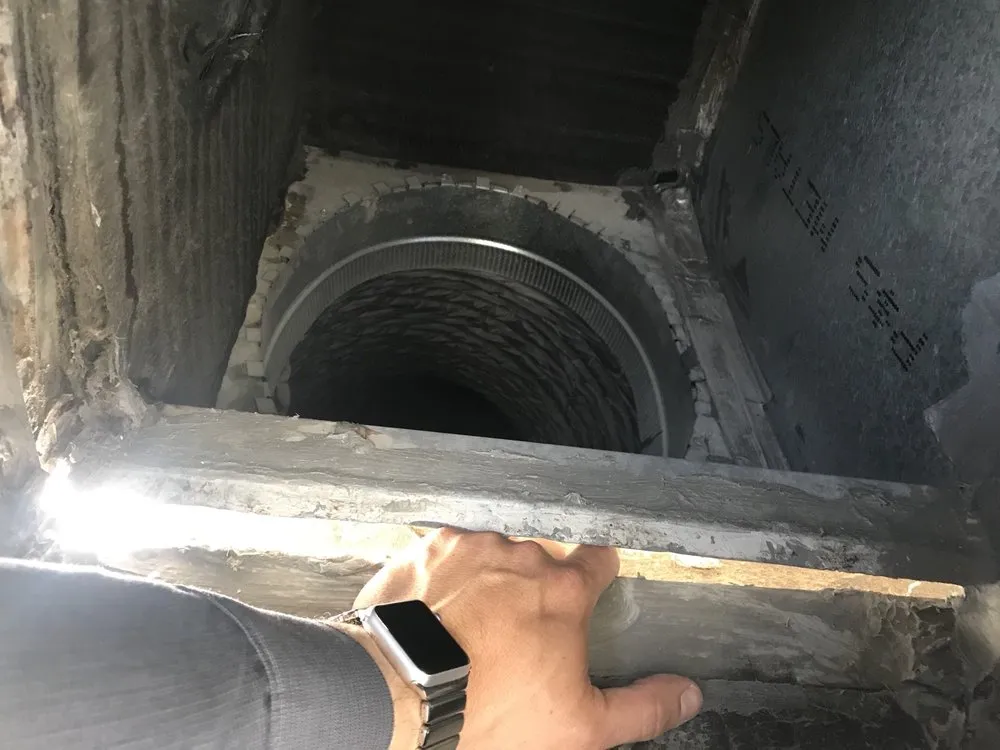 Slide of Advantage Air