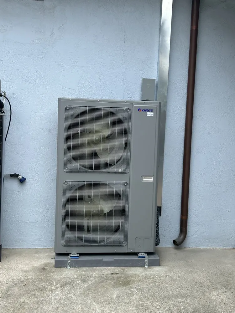 Slide of Advantage Air