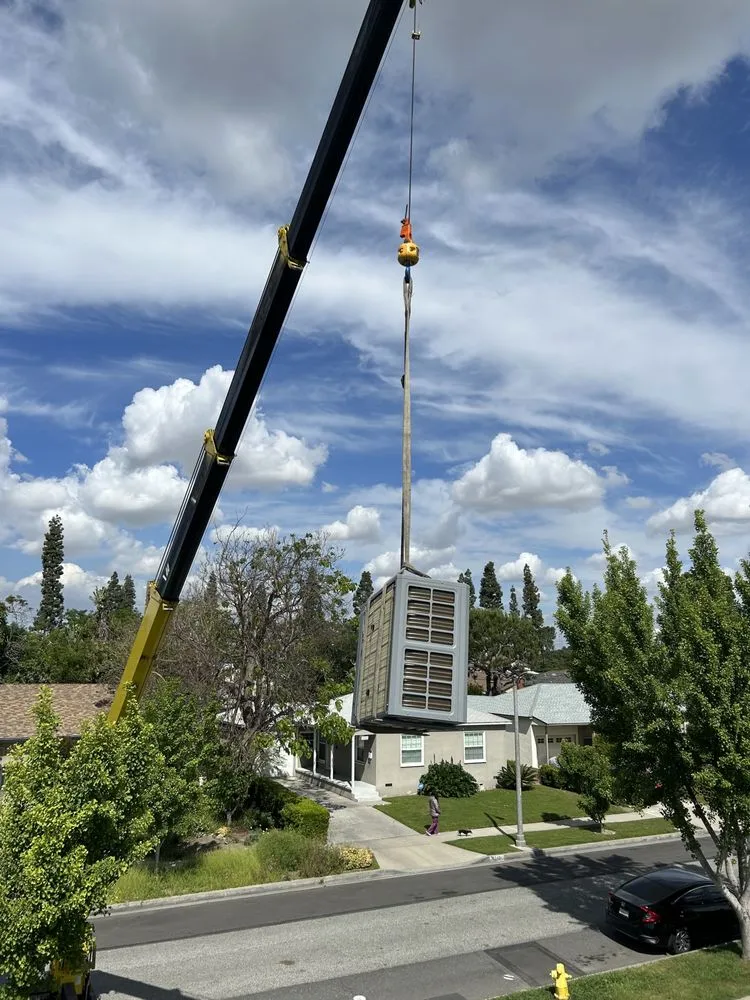 Slide of Advantage Air