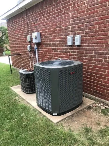 Slide of Advantage Air Solutions