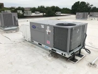 Slide of Advantage Air Solutions