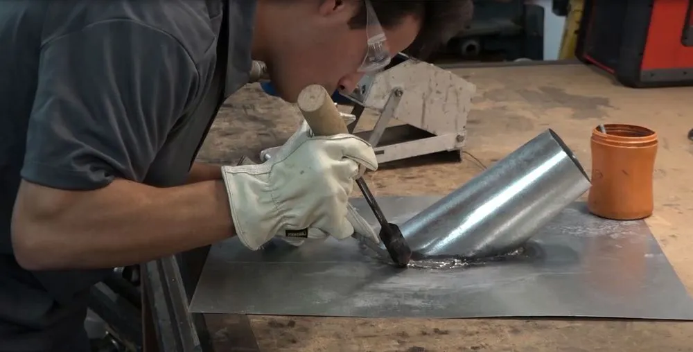 Slide of Advantage Heating & Sheet Metal