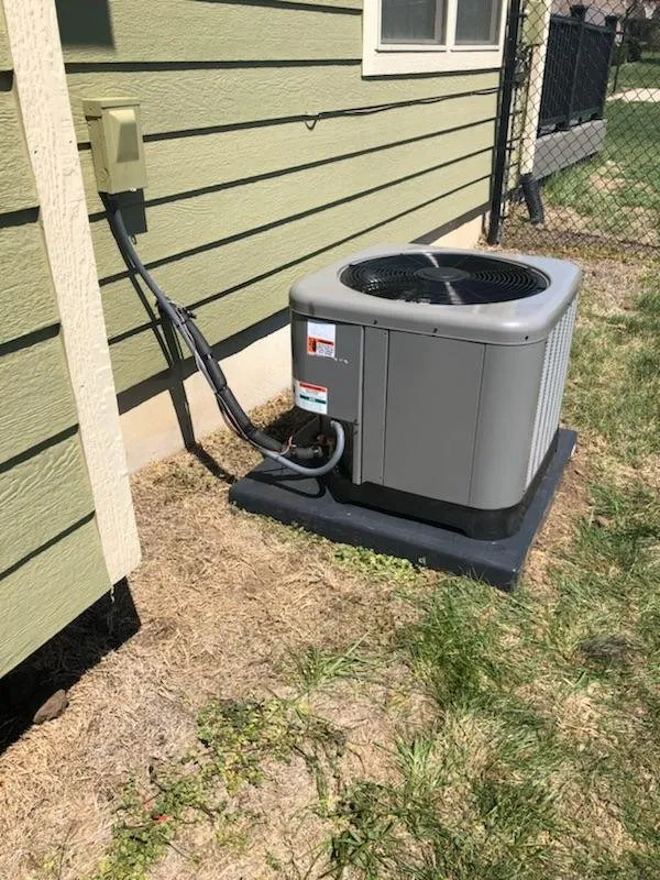 Slide of Advantage Heating and A/C