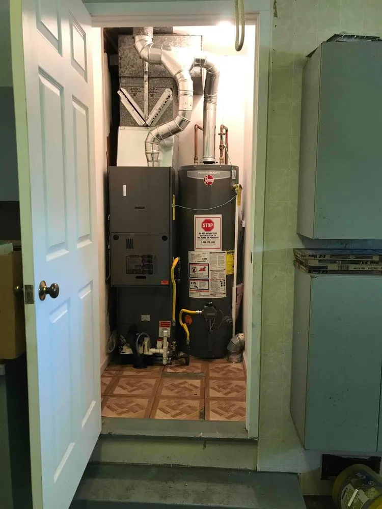 Slide of Advantage Heating and A/C