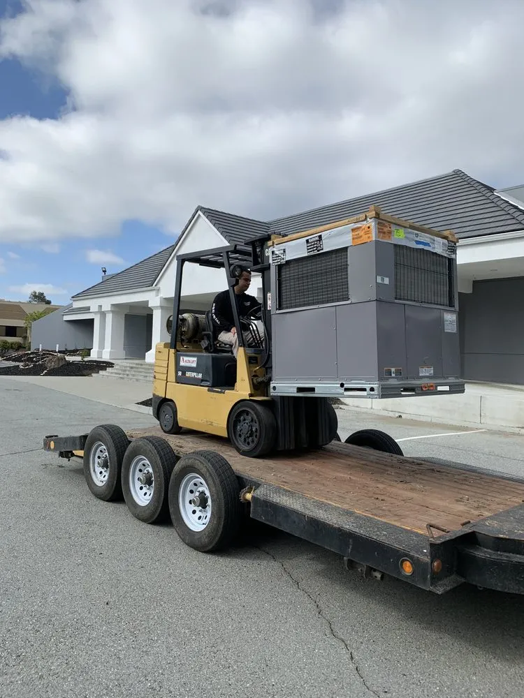 Slide of Advantage Heating and Sheetmetal