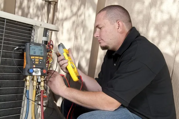 Advantage Home Performance Logo