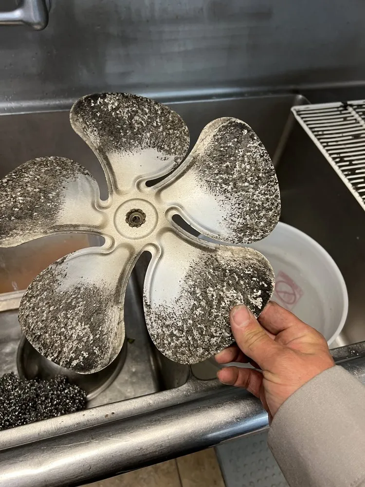 Slide of Advantage Refrigeration