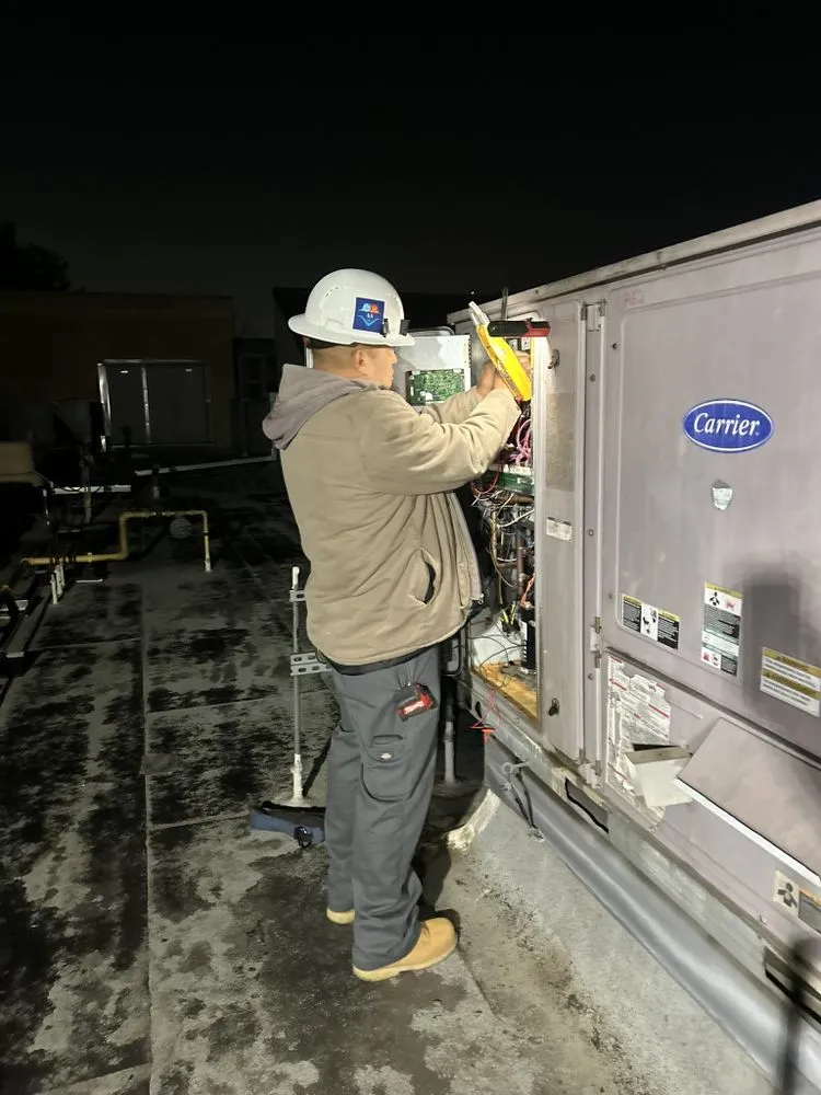 Slide of Advent Air Solutions