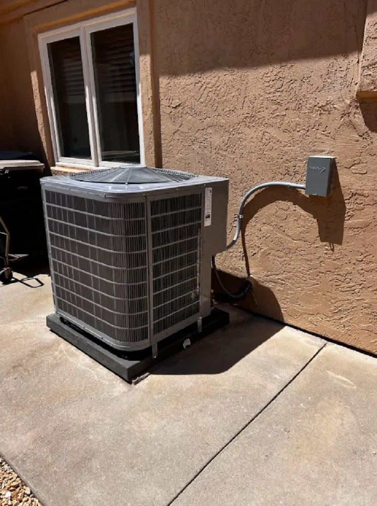 Slide of Aelott Air Conditioning