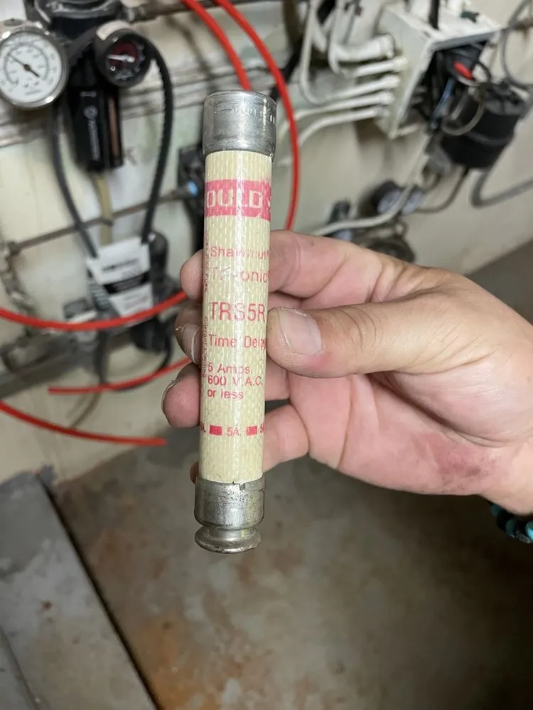 Slide of Aerosphere Electric