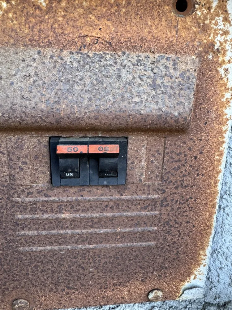 Slide of Aerosphere Electric