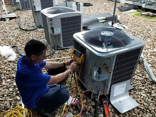 AeroTech Mechanical Logo