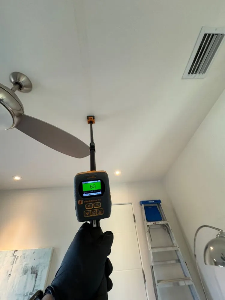 Slide of AffordaPro Air