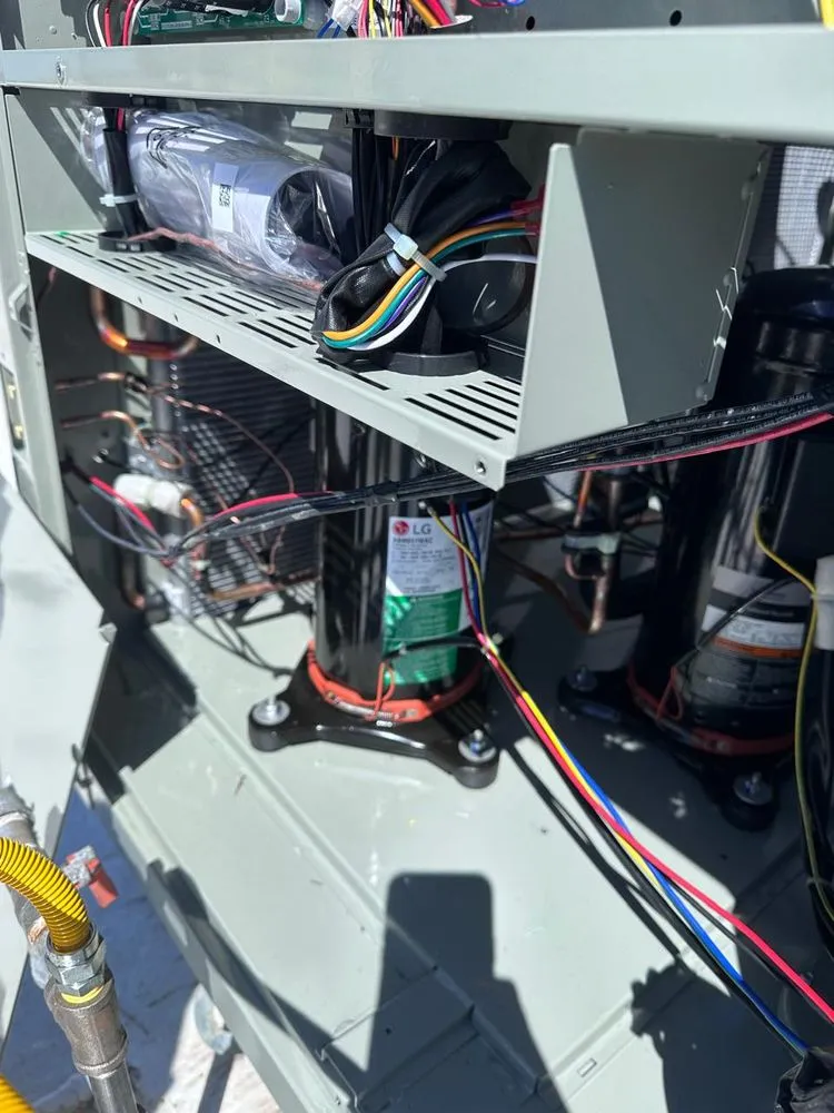 Slide of Aguila Air Conditioning