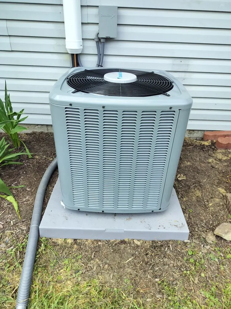 Slide of Ainsley Heating & Cooling