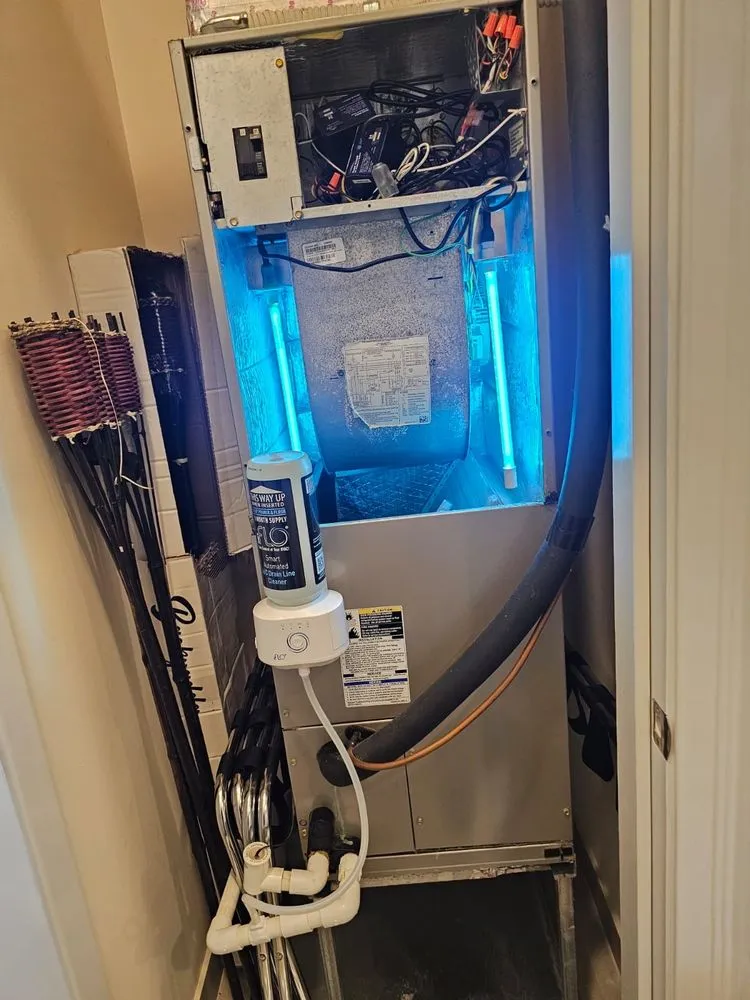 Slide of AIR 95 AC Repair Company