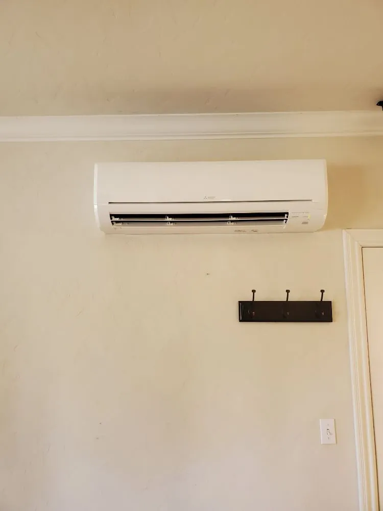 Slide of Air AC Construction