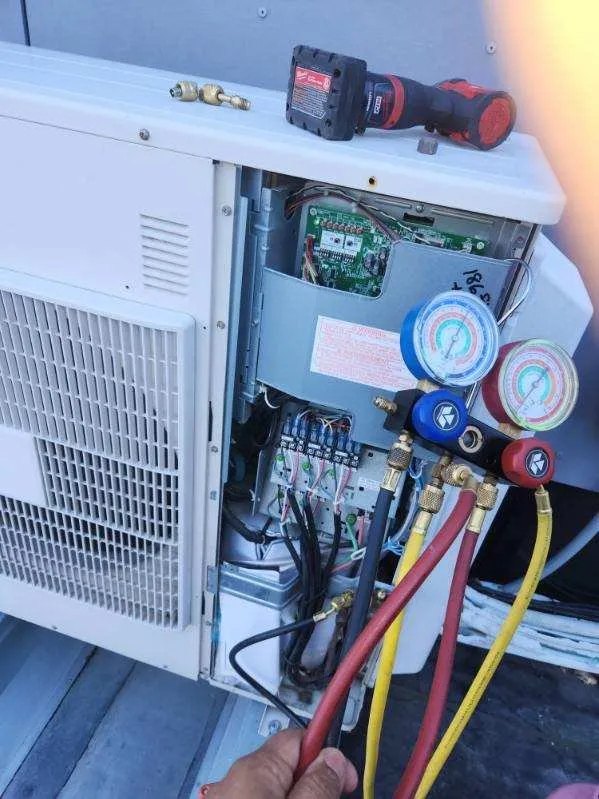 Slide of Air Alliance 718