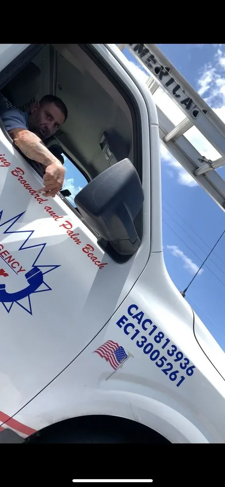 Slide of Air America AC Com