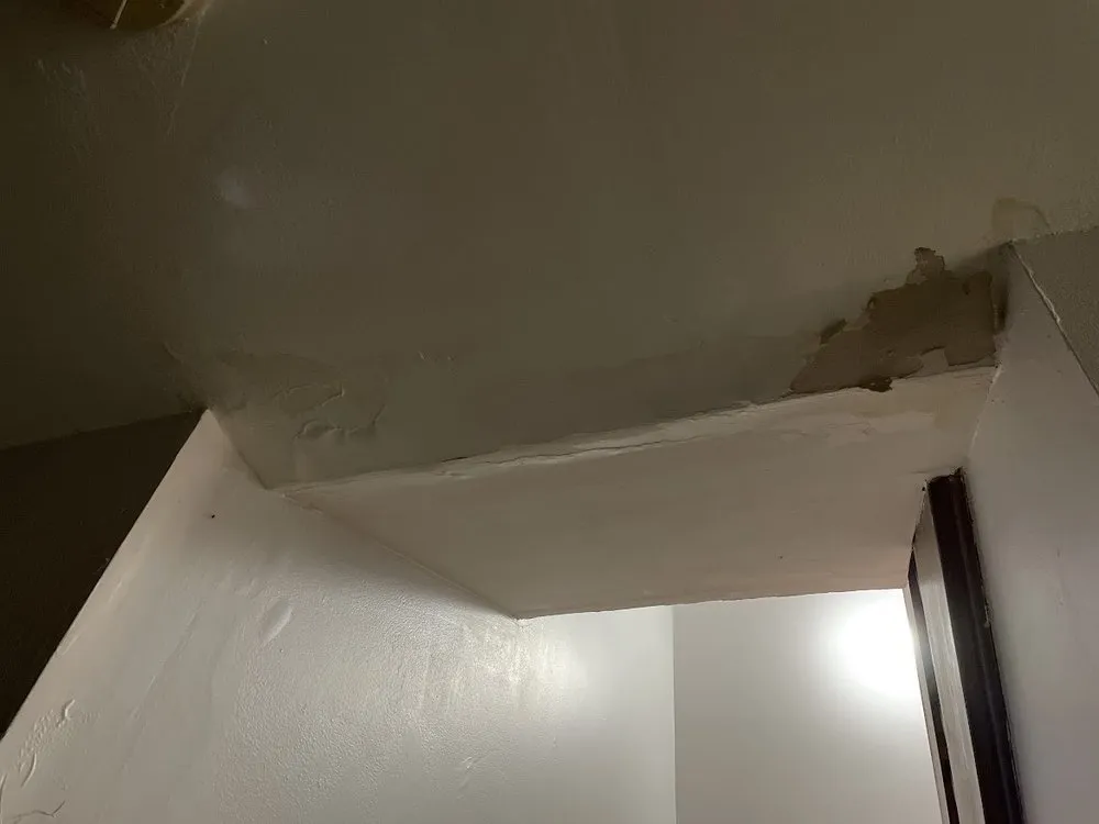 Slide of Air Around the Clock