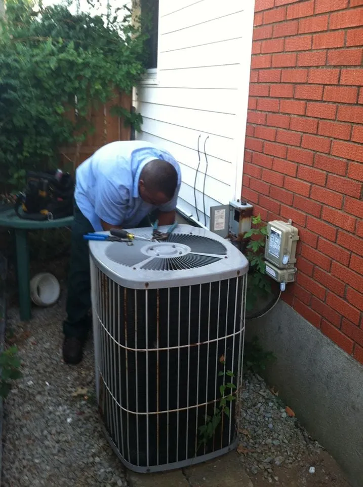 Slide of Air Comfort of KY