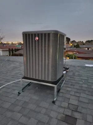 Air Comfort Refrigeration & HVAC Logo