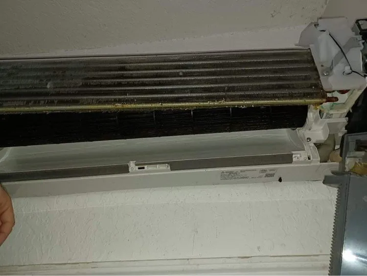 Slide of Air Condition Army