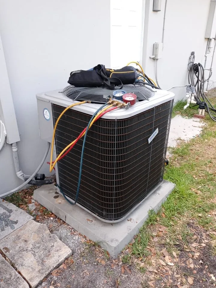 Slide of Air Condition Army