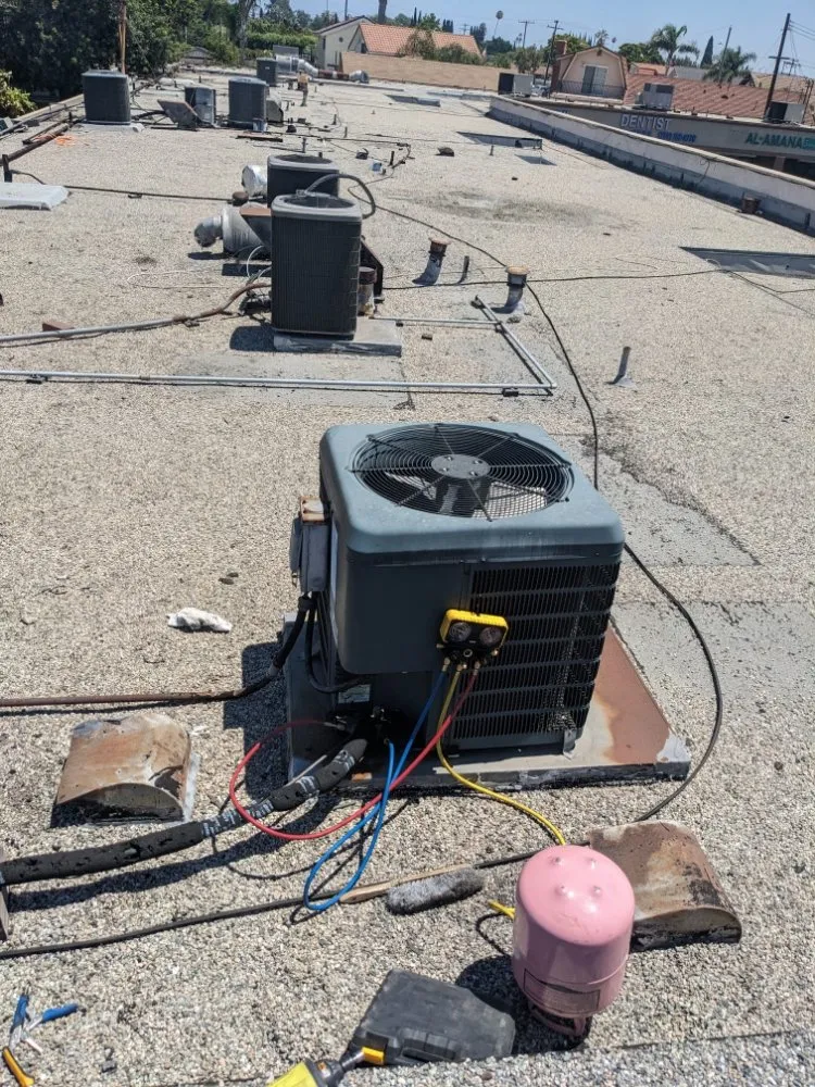 Slide of Air Conditioner Services