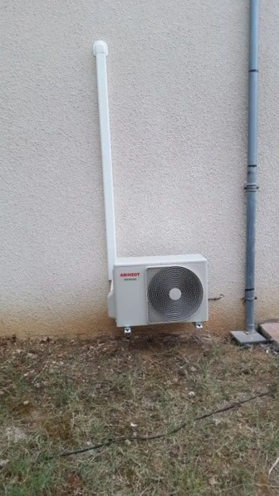 Slide of Air Conditioning Construction SFT
