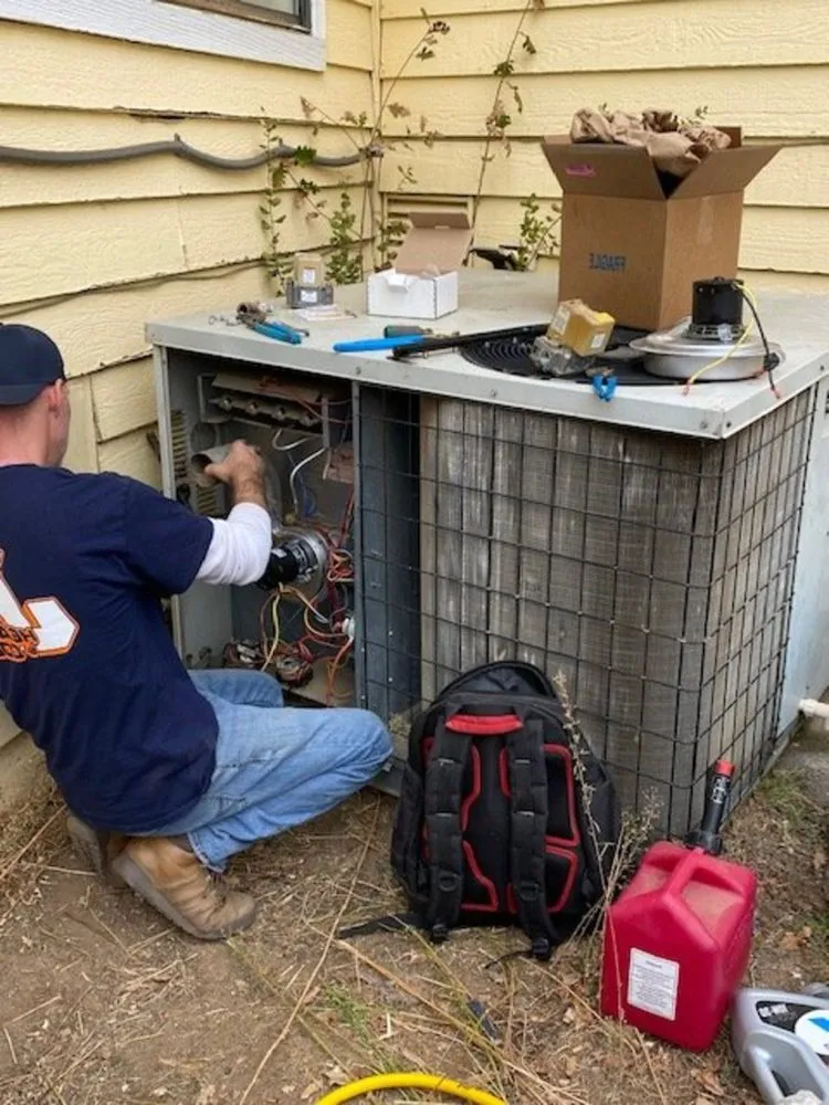 Slide of Air Conditioning Construction SFT