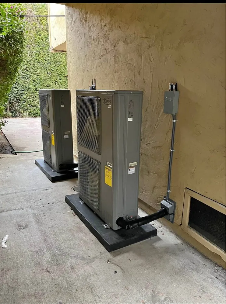 Slide of Air Conditioning Experts