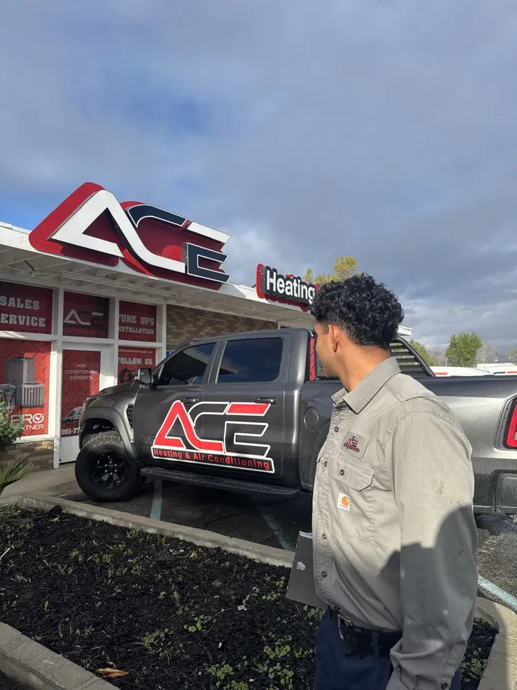 Slide of Air Conditioning Experts