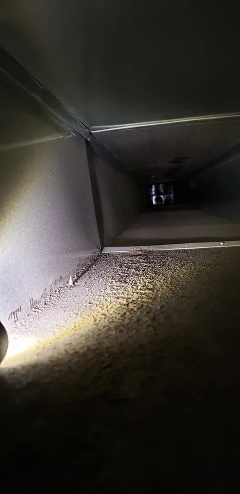 Slide of Air Duct Priority