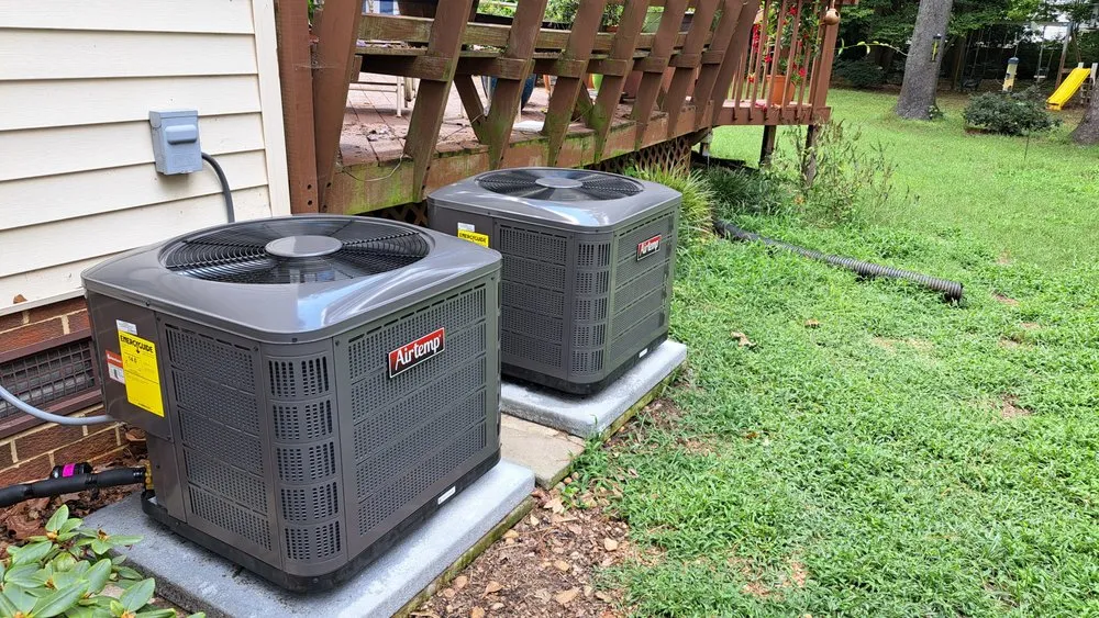 Slide of AIR DYNAMICS