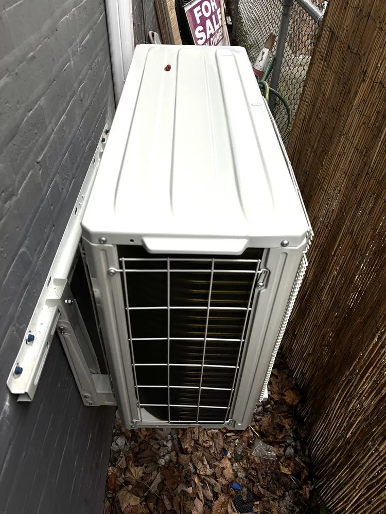 Slide of Air Flows Chicago