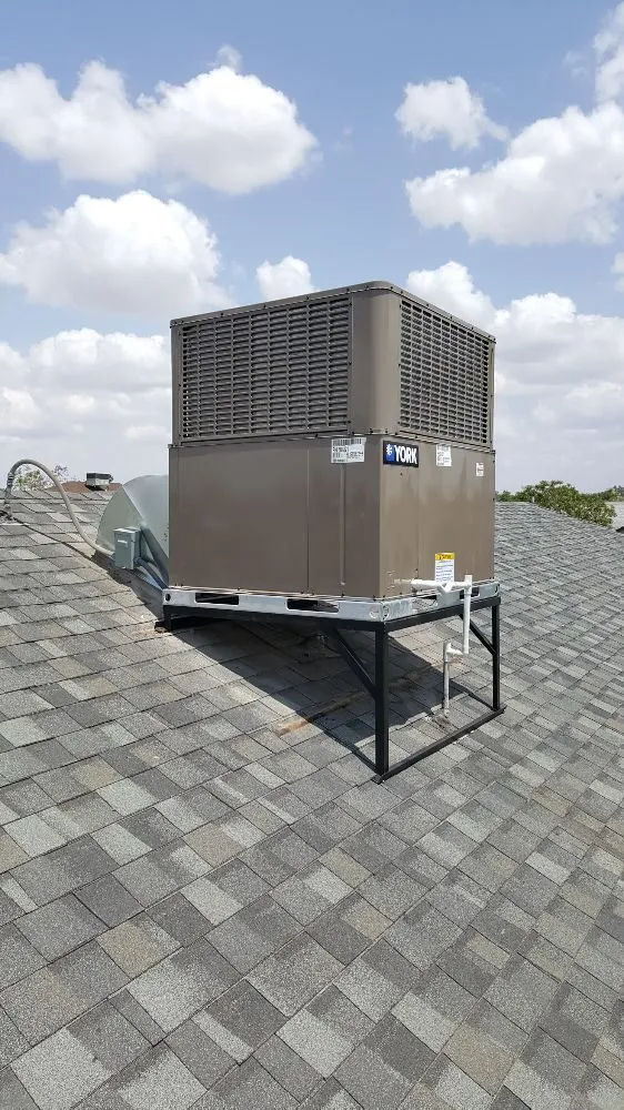 Slide of Air Force One Air Conditioning