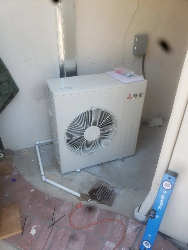 Slide of Air Master hvac of Canoga Park