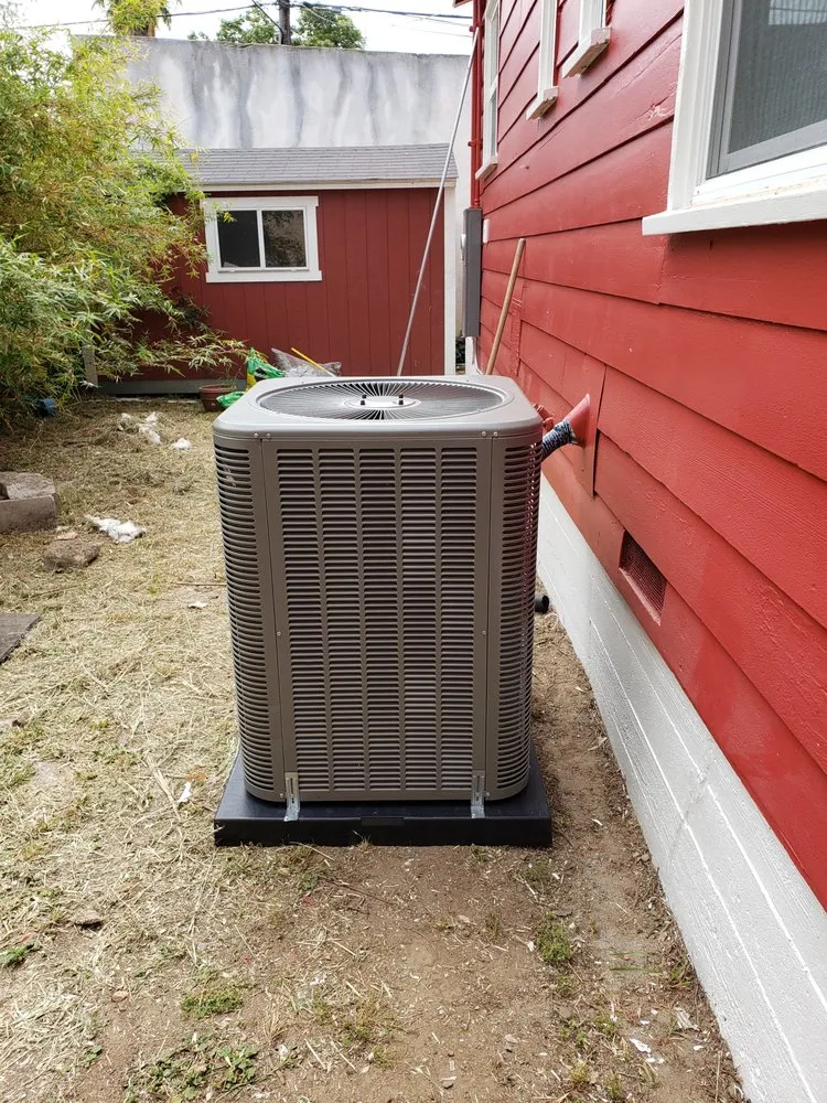 Slide of Air Master hvac of Canoga Park