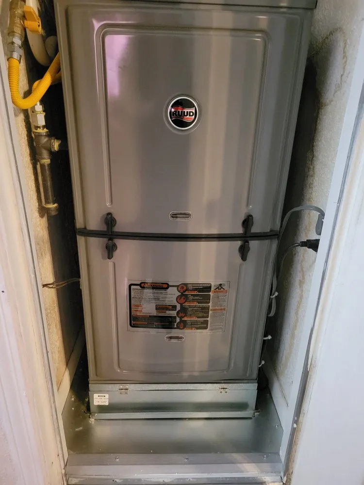 Slide of Air Max Heating, Cooling and Refrigeration