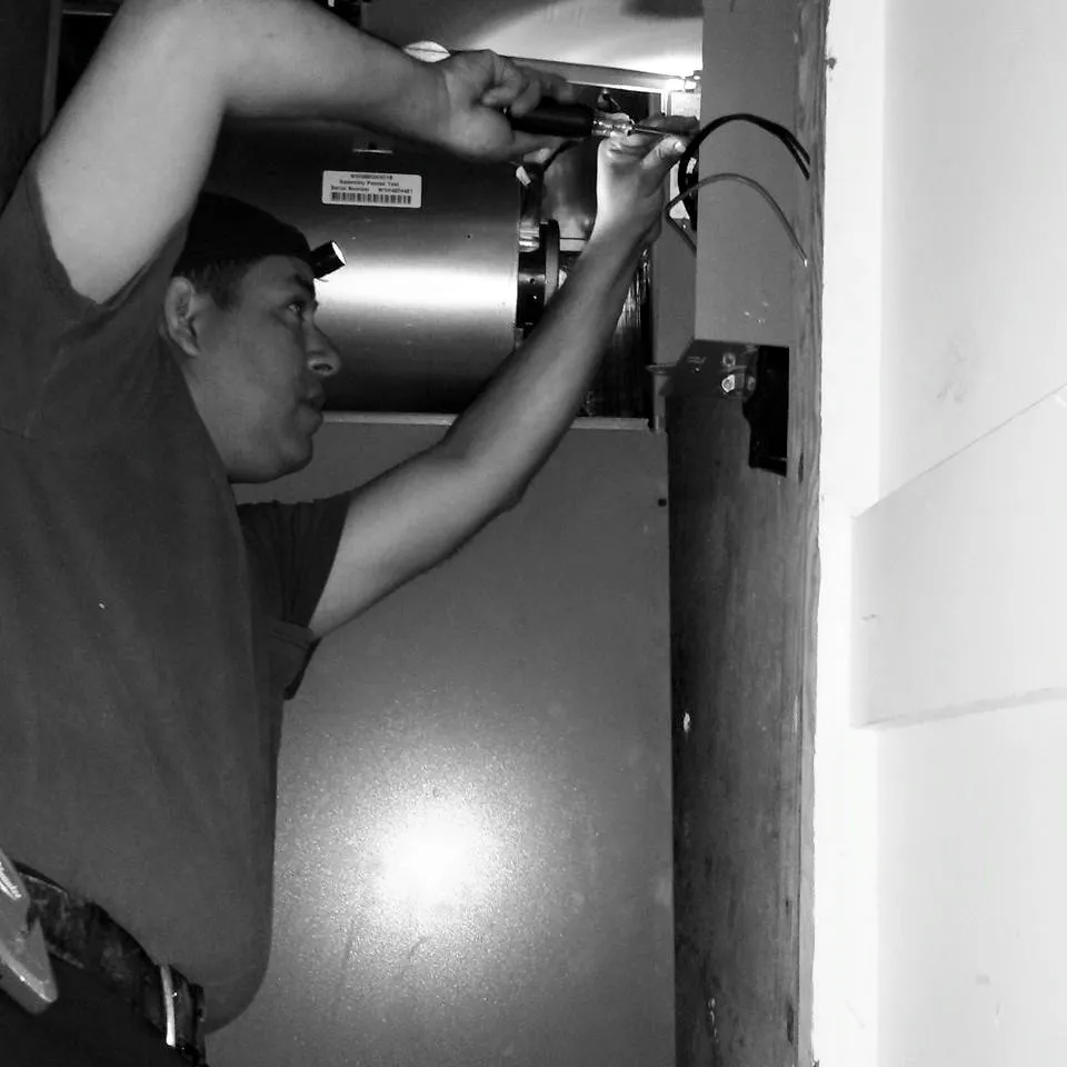 Slide of Air Mechanic Services