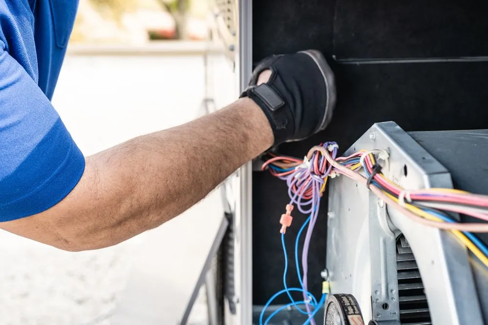 Slide of Air Mechanix