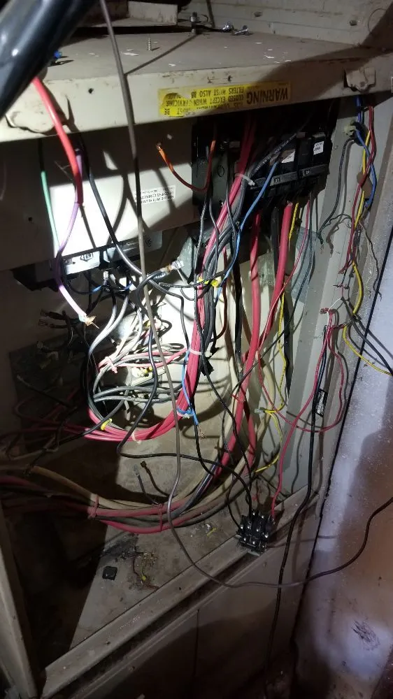 Slide of Air-Plumb Heating & Cooling