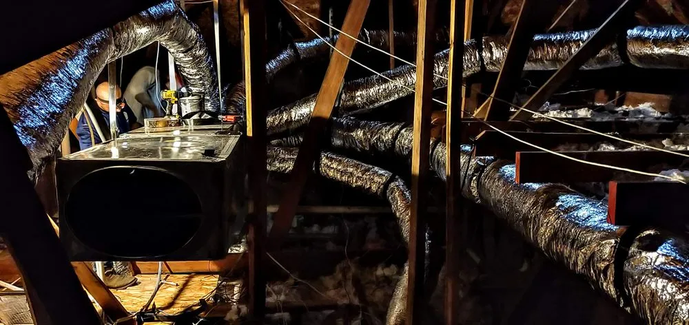 Slide of Air Rey Service