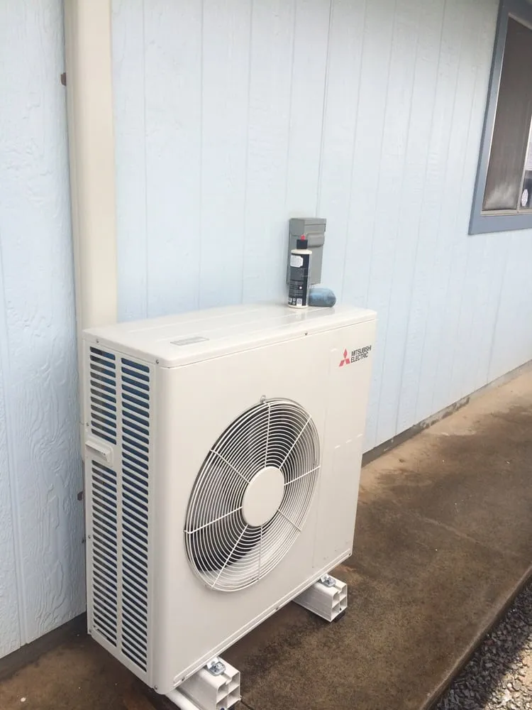Slide of Air Source Air Conditioning