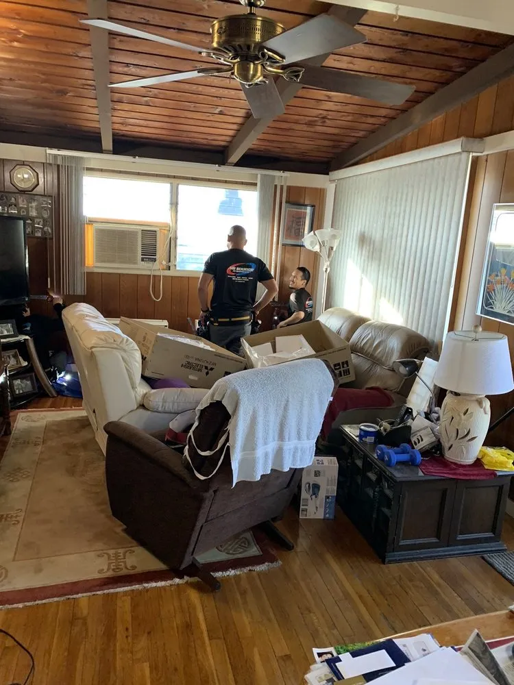 Slide of Air Source Air Conditioning