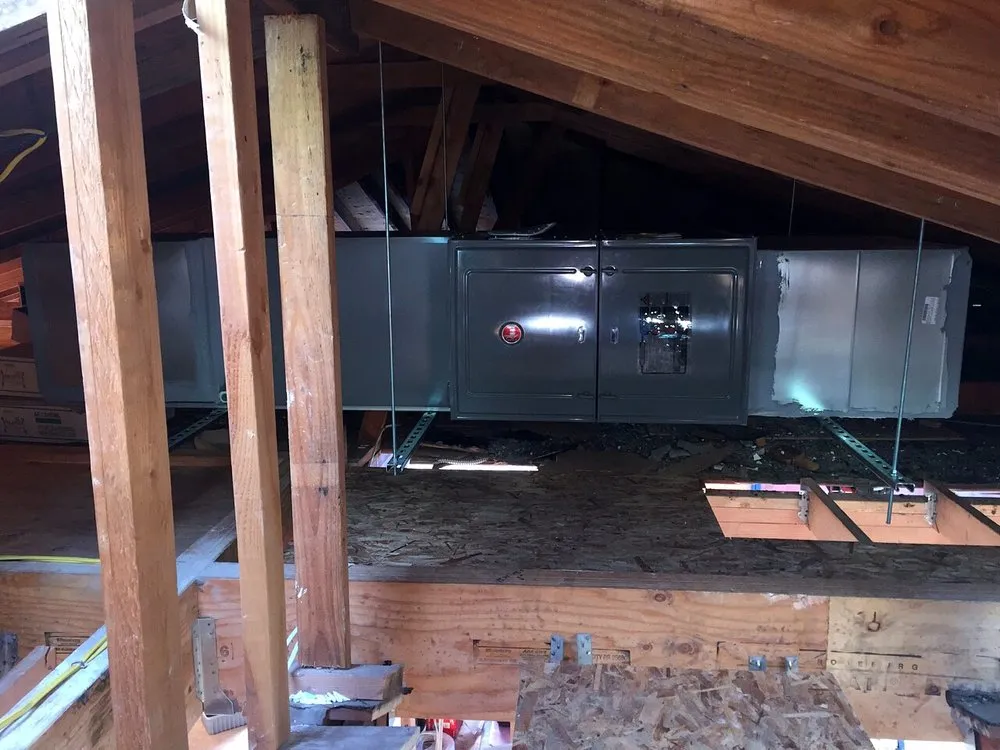 Slide of Air Specialist