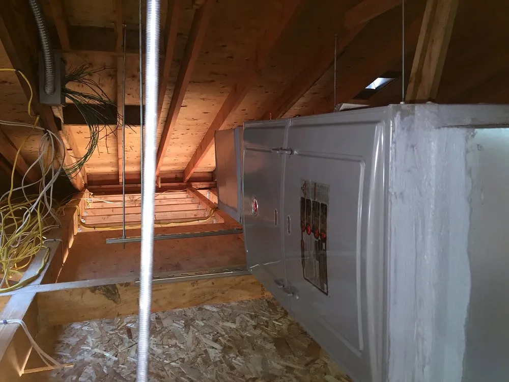 Slide of Air Specialist